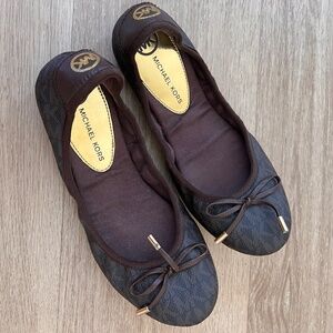 Michael Kors Brown Monogram Womens Flat Shoes Size 6